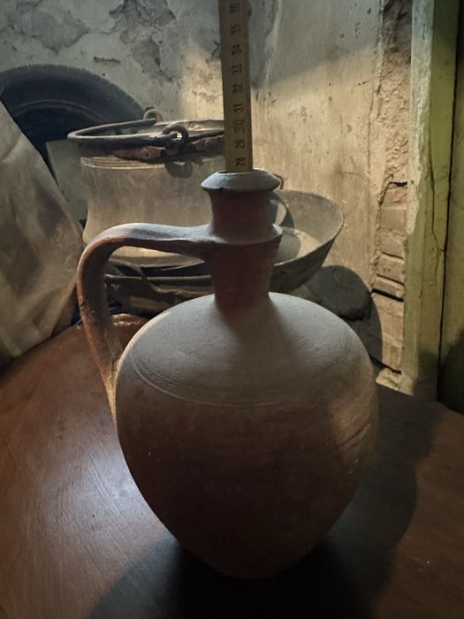 Антични глинени съдове