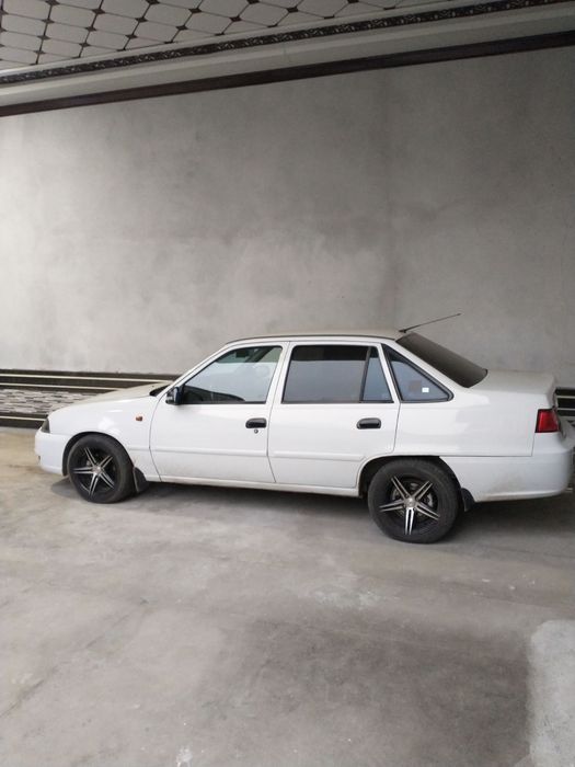 Nexia 2 sotiladi holati zur neksiya 2legenda