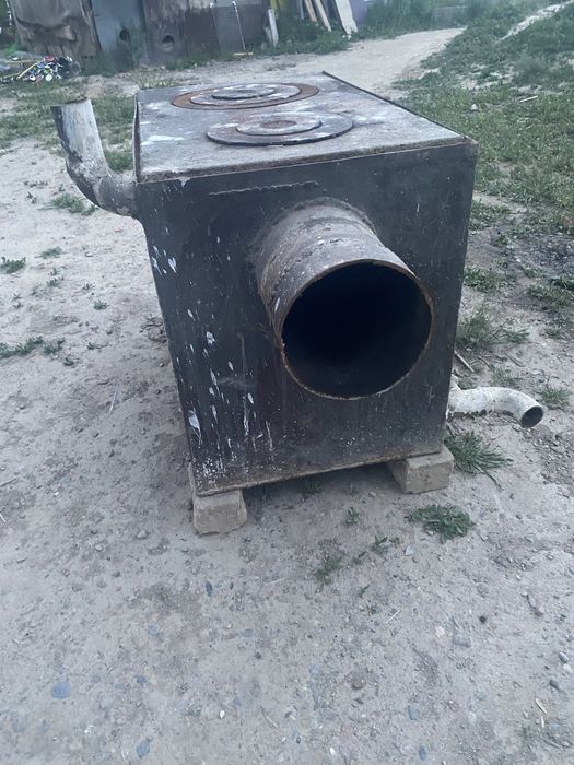 Пеш (буржуйка) сатылады, жұмыс істейді