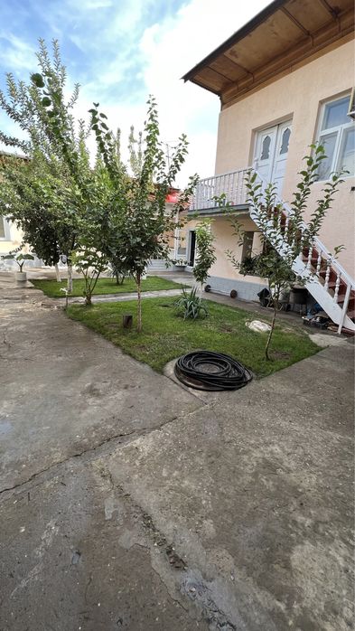 Xovli sotiladi fayzli o’zbekona xovli