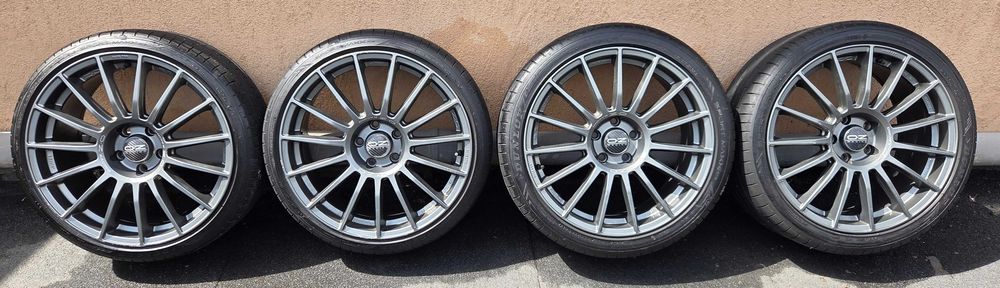 RACING the MOON TOUR ’95-’96 BORN IN 66 oz superturismo - Piese auto de vânzare | OLX.ro