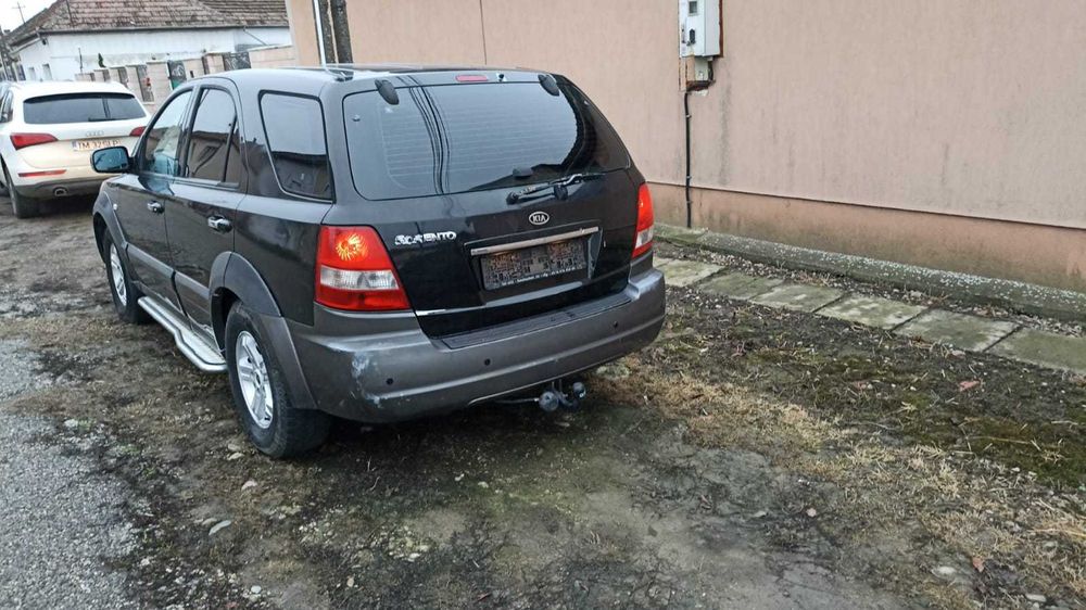 Vand Kia Sorento.2,5Diesel.An 2004.Full.7 Locuri.Automata.Nr.Romanesc.