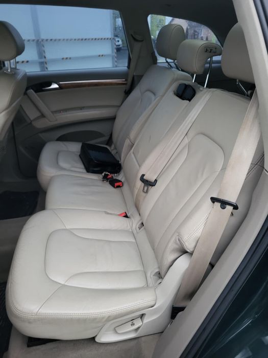 Vând urgent  audi Q7 automat Quatro