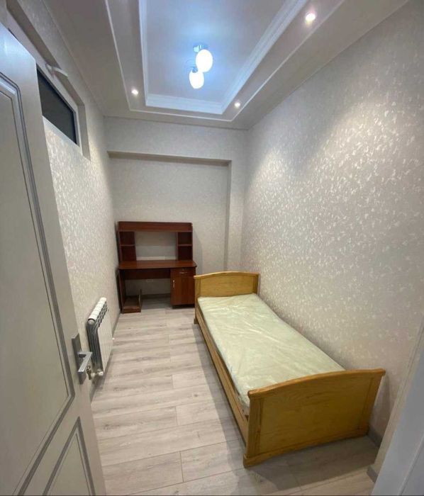 Продаётся 2/4/7 квартира в Юнусабаде