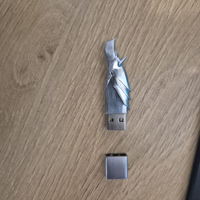 Stick USB BitDefender