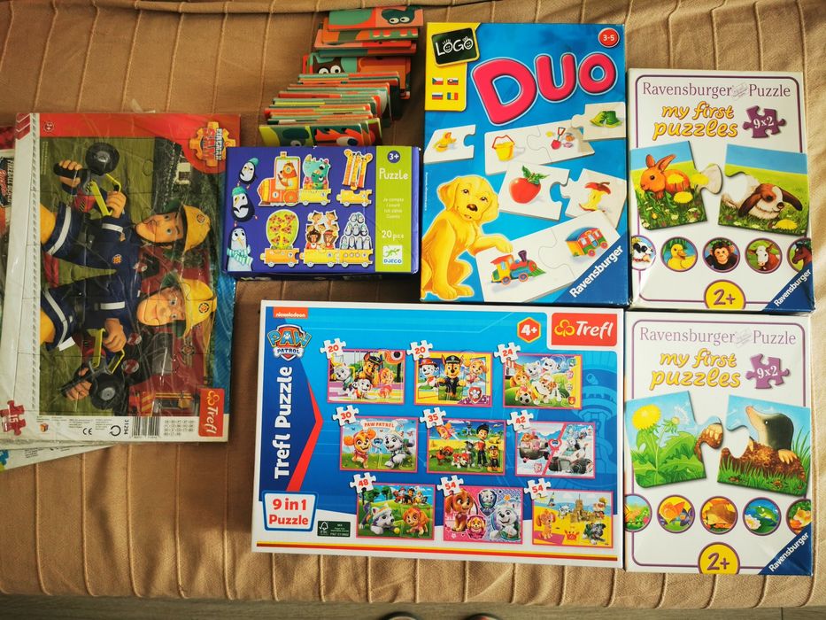 Lot jucării - seturi puzzle