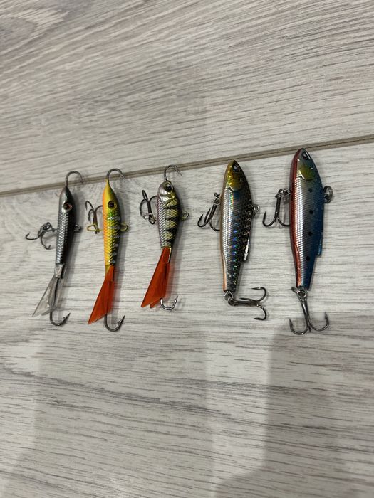 Продам комплект для зимней рыбалки