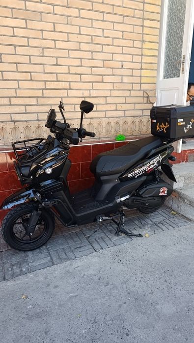Skutir tank sotiladi