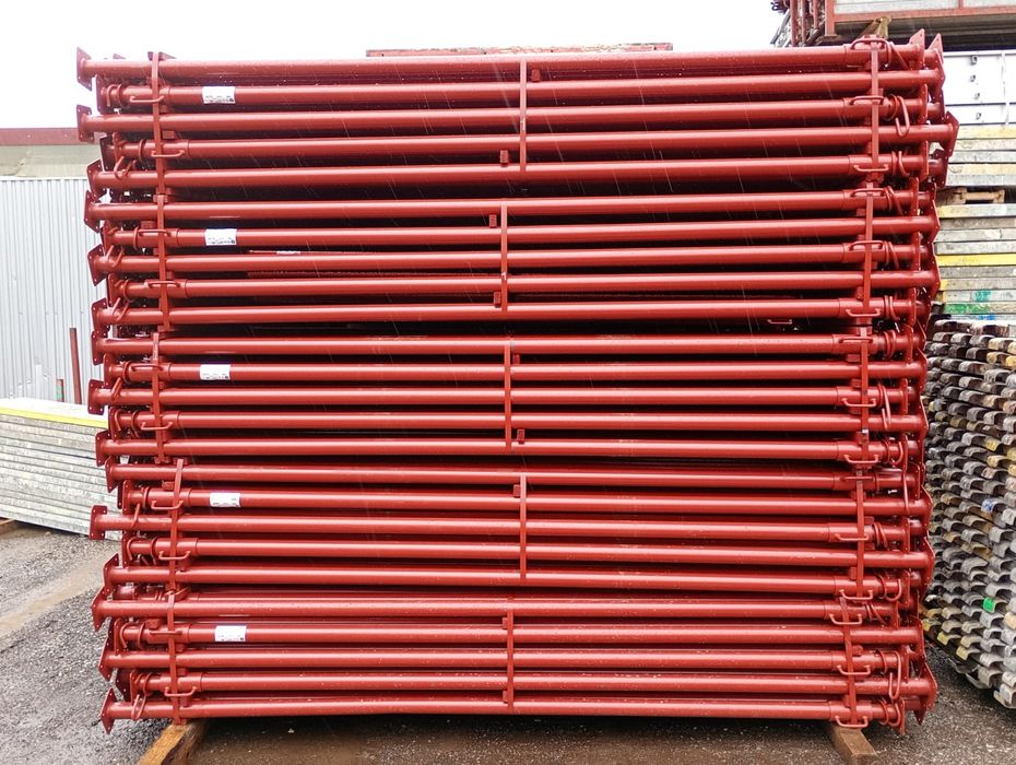 Inchiriem popi mari...5.5m..5m..4.5m..4m.