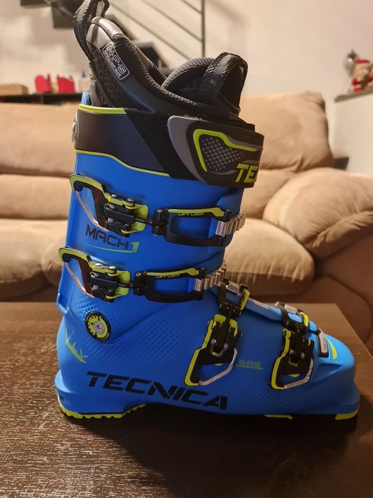 Tecnica mach1 LV 120 flex