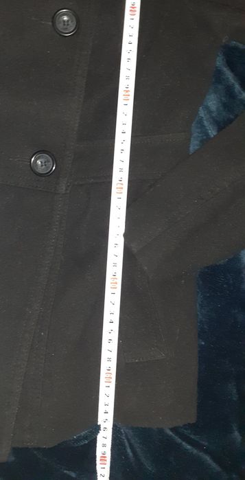 Късо дамско палто