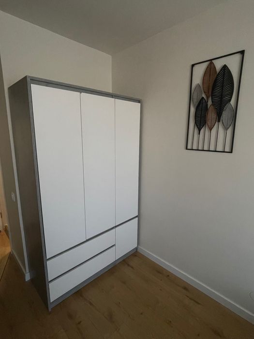 Ofer spre închiriere Garsoniera strada Fabricii 125A