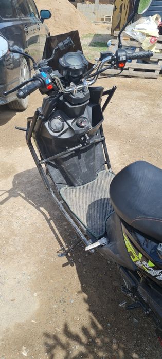 Мопед сатылады...