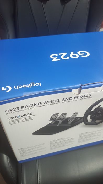 Volan Logitech G923 PS5, PS4, PC NOU, SIGILAT