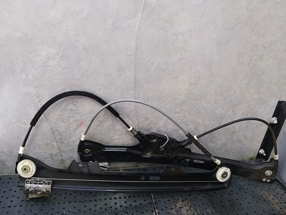 Macara geam electric dreapta fata bmw seria 5 e60 7034352 7075668