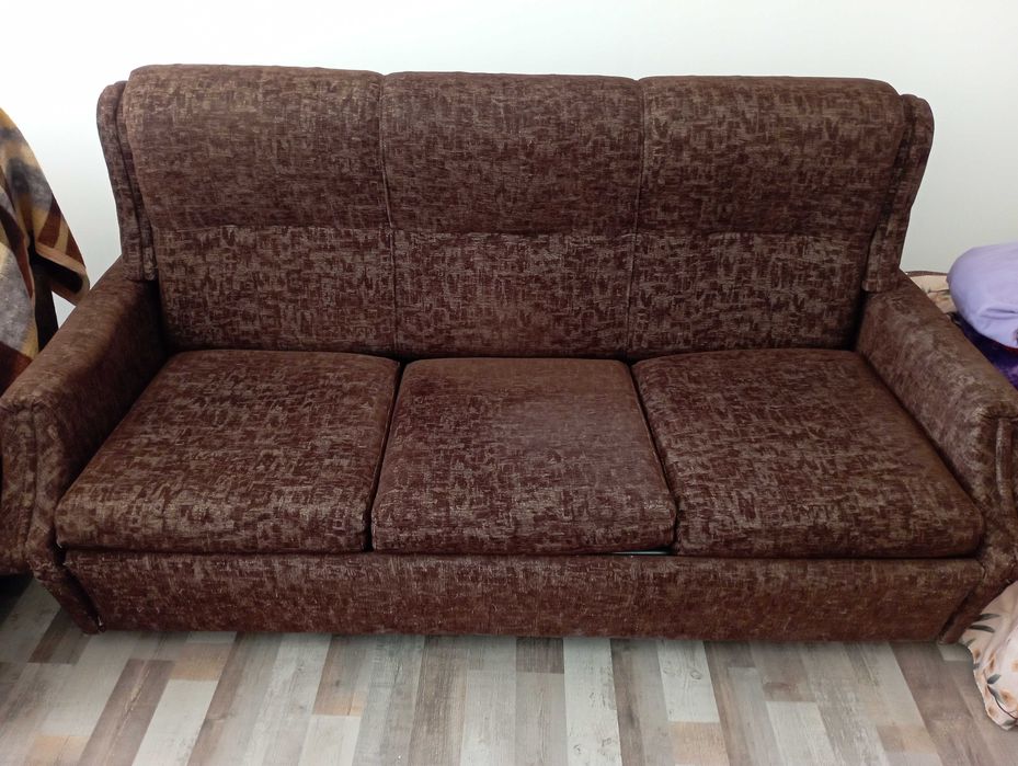 Холна гарнитура с маса