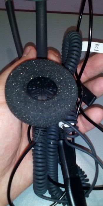 Новая Телефонная гарнитура Plantronics наушники и микрофон!