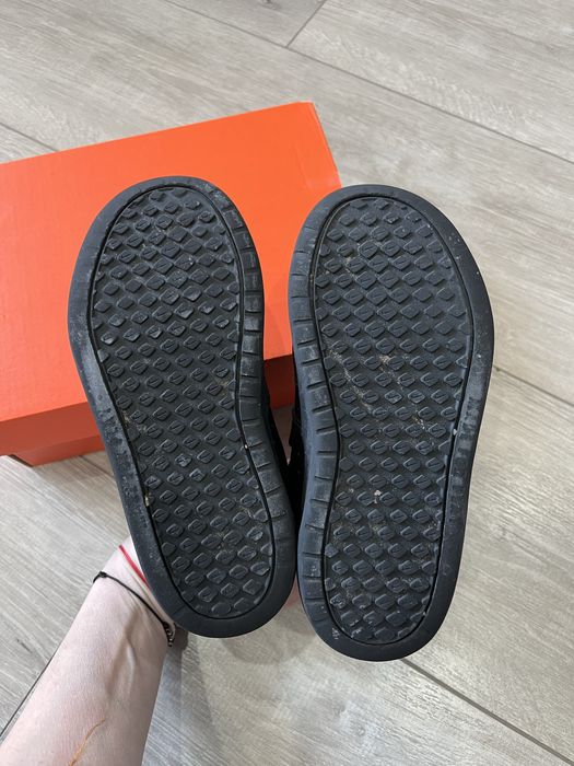 Детски спортни обувки Nike