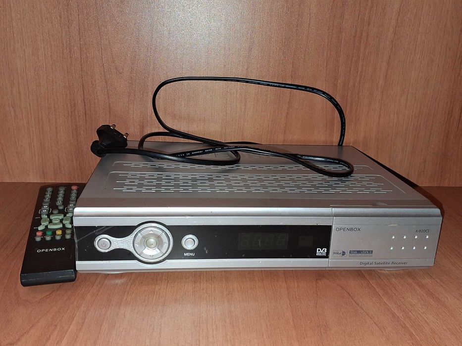 Спутниковый ресивер Openbox X-820CI