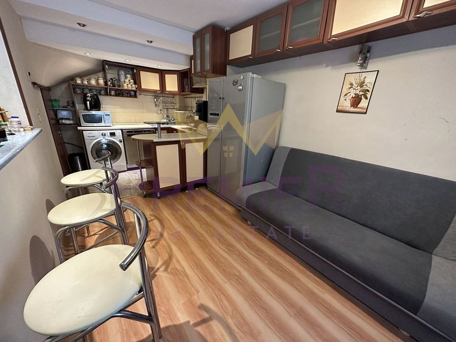 Дава се под наем Мезонет в Варна, Спортна зала - 112 кв.м за 747.66 € - Снимка #2