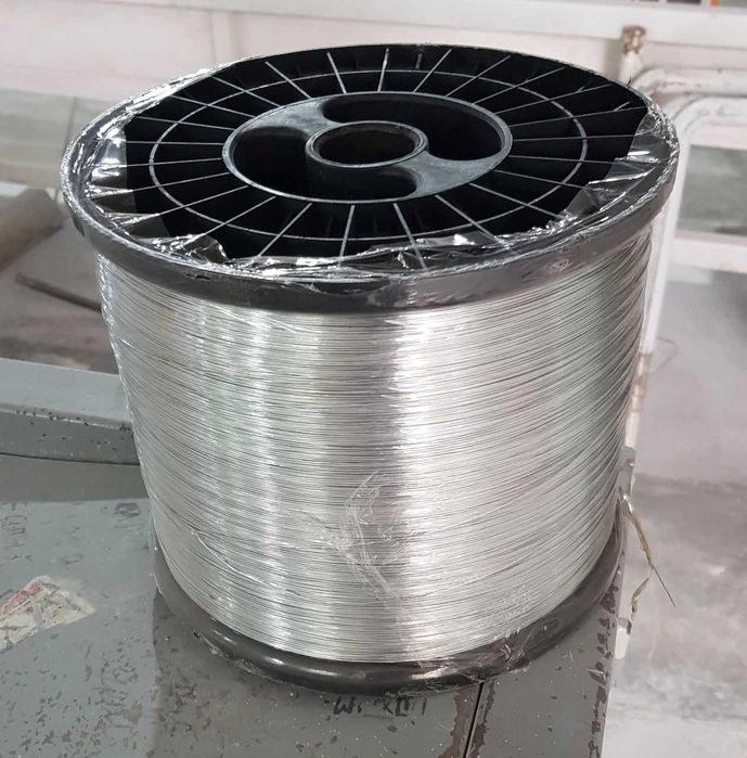 Стальная проволока 0,7мм с гальваническим покрытием