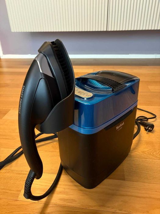 Fier de calcat vertical Tefal Cube