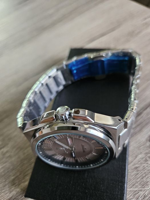 Мъжки стилен часовник