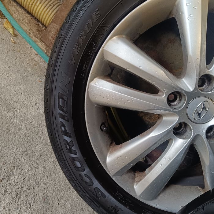 Пет оригинални лети джанти 18-ки Хюндай ИХ 35