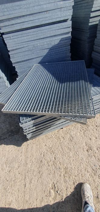 Grilaje zincate  93x138