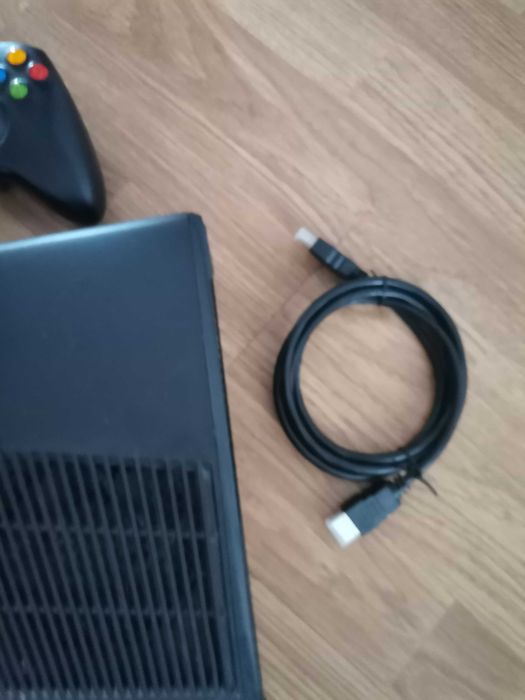 Игра Xbox 360 slim
