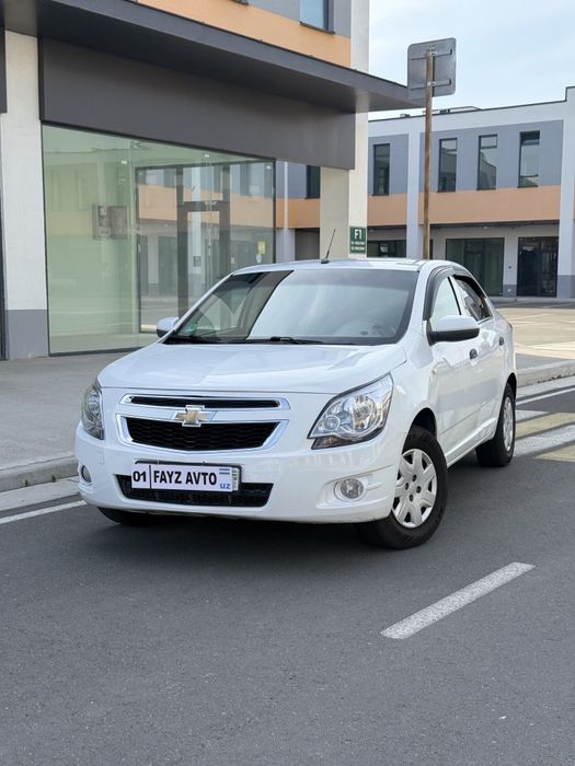 Chevrolet Cobalt 2019 — 3