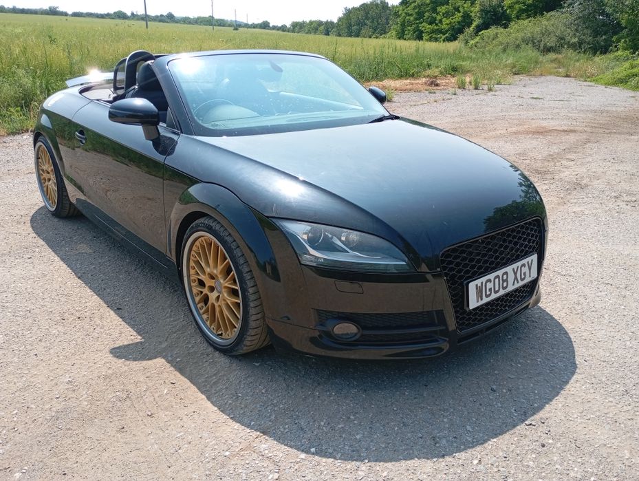 Ауди ТТ R32 кабрио 2012 год.