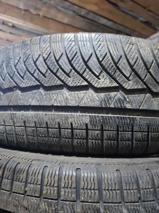 Продам шины 235/55/18  мишелин
