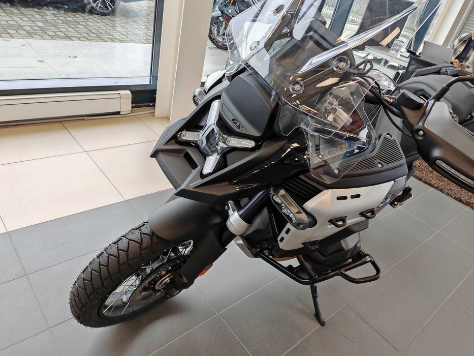 BMW R 1300 GSA Adventure Triple Black 2025 - Nou Garanție 5 - Ocazie