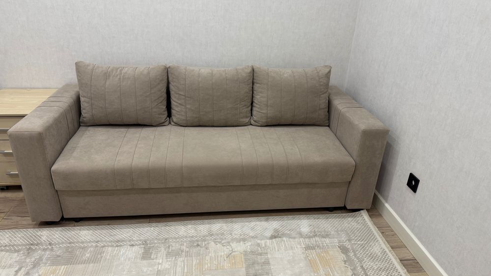 Продам диван с ортопедическим основанием