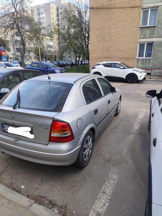 Masina Opel Astra g
