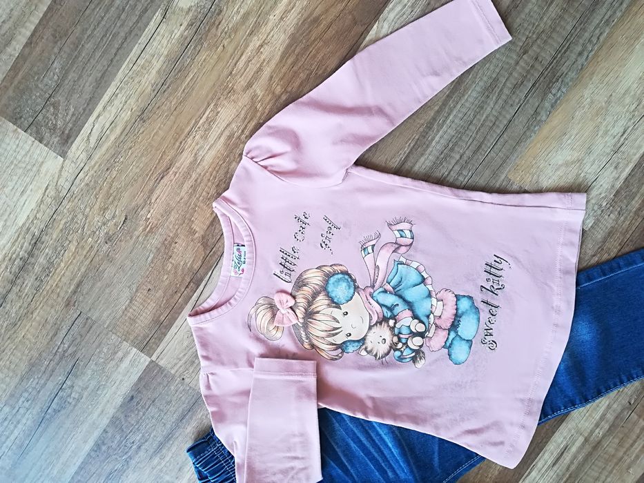 Блузка и дънки за момиче 98-104