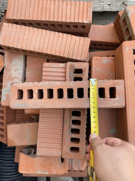 Кирпич облицовочный 170 тг.