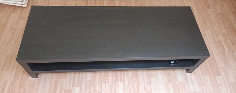 Comoda tv LACK (Ikea).