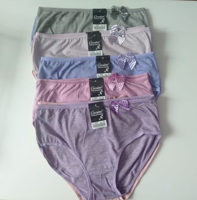 Носки колготки нижнее бельё.