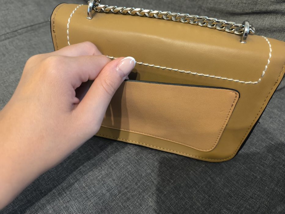 Дамска чанта Парфоа