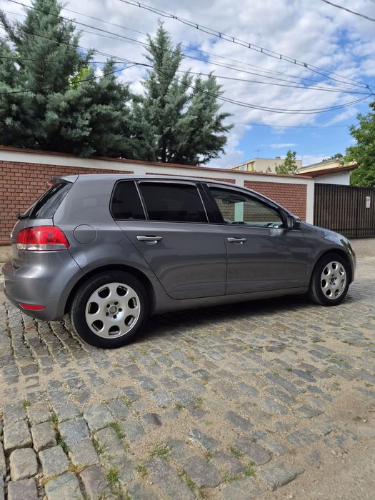 VOLKSWAGEN Golf 2010 — imagine 6