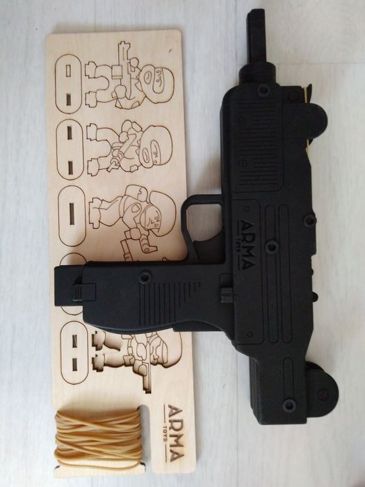 Игрушка автомат-резинкострел из дерева