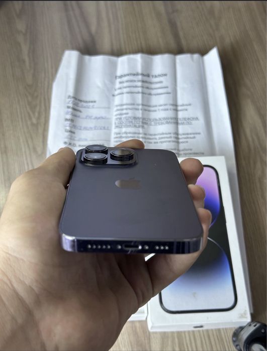 iPhone 14 Pro в отличном состоянии