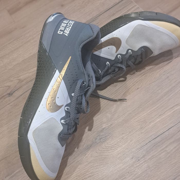 Nike Air Max 270 мъжки маратонки. ЛОТ