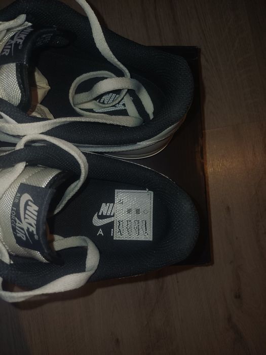 Nike Air Force 1 Low 07'