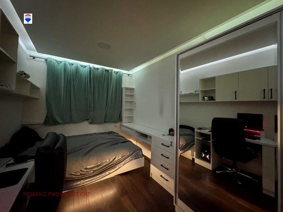 Продава се Едностаен апартамент в Русе, Дружба 2 - 47 кв.м за 1586 €/кв.м - Снимка #10