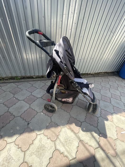 Продам 2 коляски в подарок автокресло