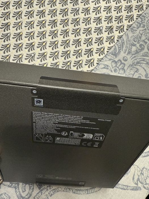 Samsung Galaxy Z Fold7 - Nou, Sigilat, Cutie originala