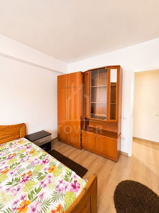 Apartament de închiriat – 3 camere, 2 băi, 72 mp